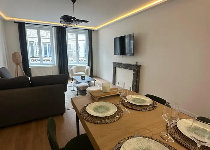 Appartement Renove Hypercentre-Charleville-10P