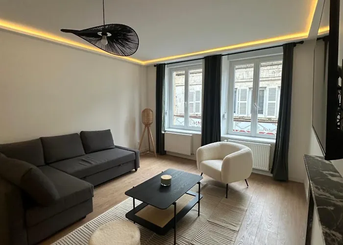 Appartement Renove Hypercentre-Charleville-10P